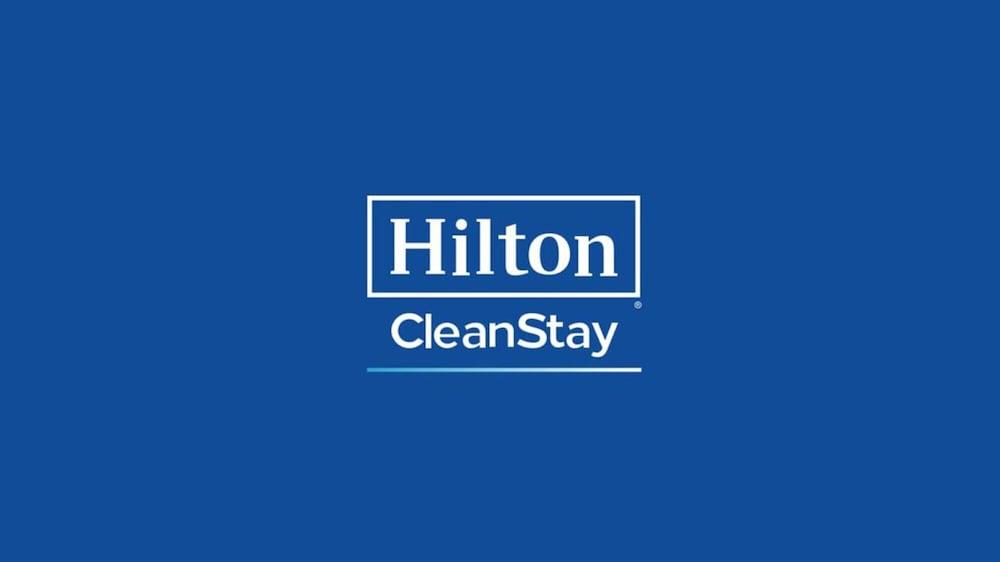 威廉斯堡广场州学院汉普顿套房酒店 外观 照片